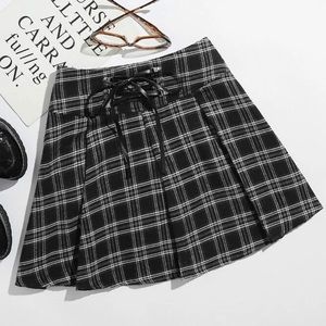 SHEIN Plaid Mini Skirt